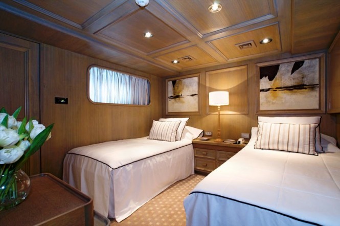 Charter yacht Daniella - Twin Charter yacht Daniella - Twin