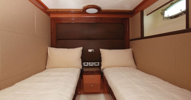 Majesty 101 superyacht Twin Guest Stateroom Majesty 101 superyacht Twin Guest Stateroom