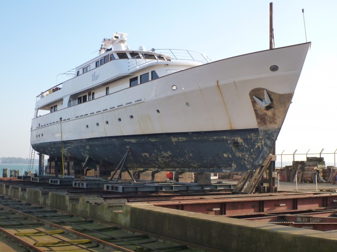 Motor yacht Spada be fore refit Motor yacht Spada be fore refit