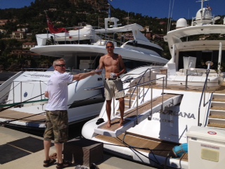 Yachting Pages´ Managing Director delivers 26,265 editions by hand