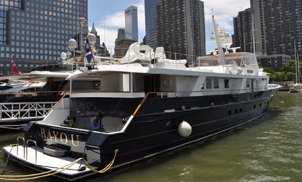 38m motor yacht Bayou and 32m superyacht Dulcinea at Dennis Conner’s North Cove
