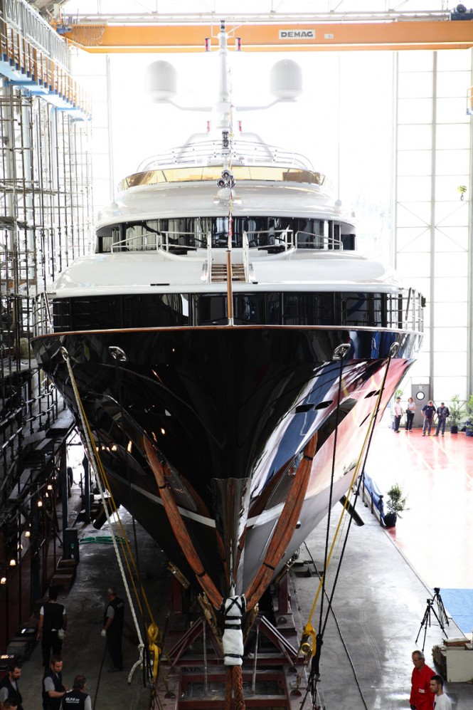 44m superyacht Checkmate - front view