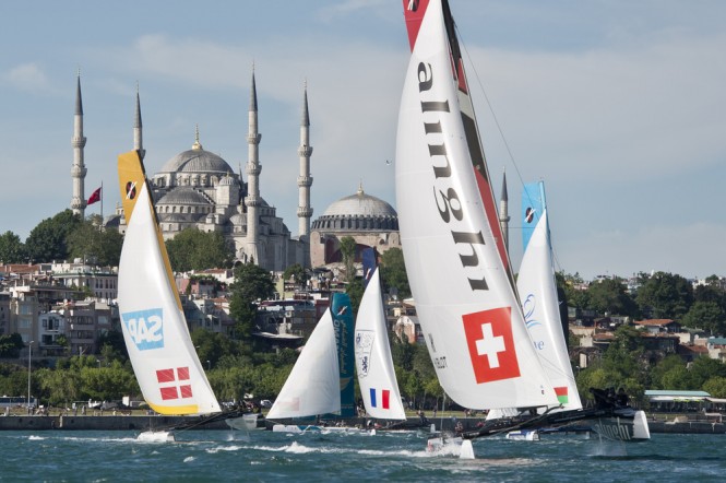 Extreme Sailing Series 2012: Act 3 – Roman Hagara and his Austrian Red Bull Sailing Team in pole position