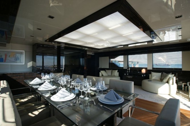 Bilgin 132 superyacht M upper deck dining