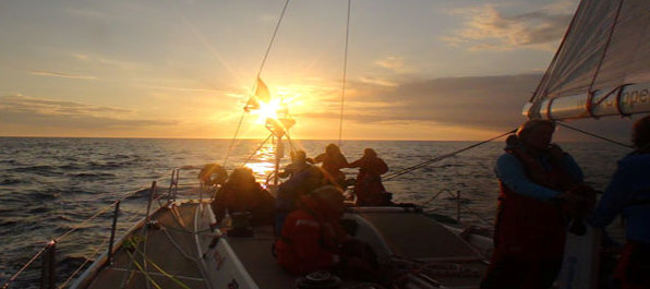 Clipper 11-12 Round the World Yacht Race: Race 12 – Day 4: A sprint for the finish line