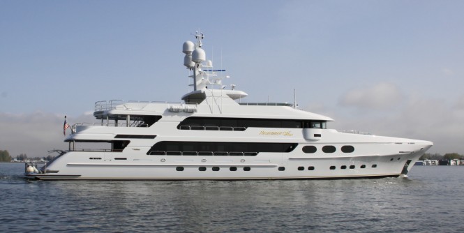 Video of the Christensen mega yacht REMEMBER WHEN approaching NYC