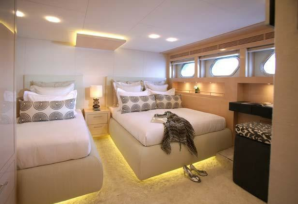 Luxury charter yacht taTii - Guest Cabin Luxury charter yacht taTii - Guest Cabin