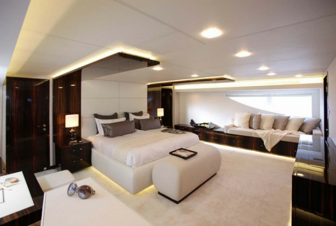 Luxury charter yacht taTii - Owner suite Luxury charter yacht taTii - Owner suite