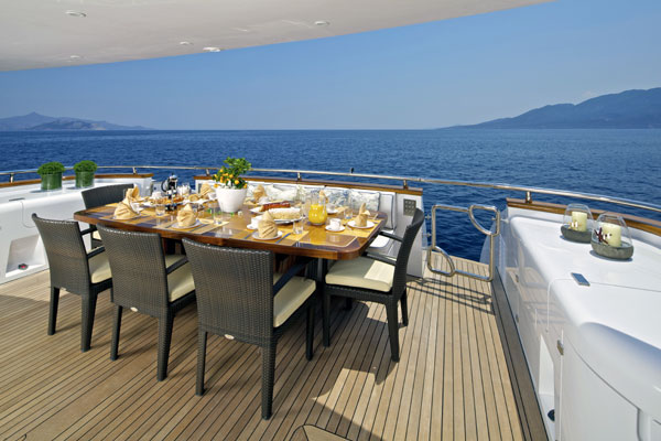 Luxury motor yacht Marnaya Luxury motor yacht Marnaya