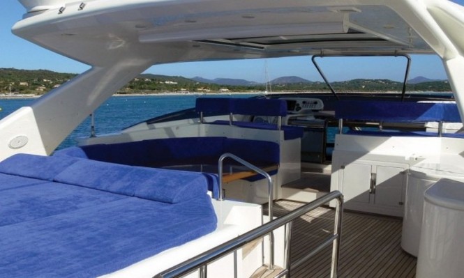 Motor yacht LADY CHATTERLEY - Flybridge Motor yacht LADY CHATTERLEY - Flybridge