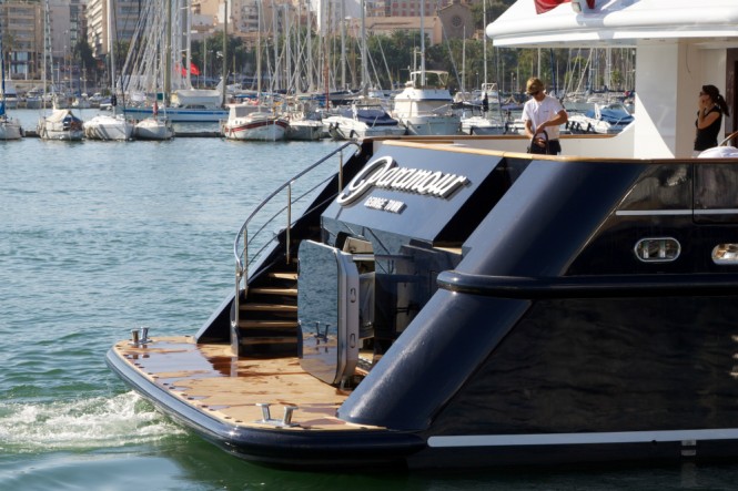 Superyacht Paramour - rear view Superyacht Paramour - rear view