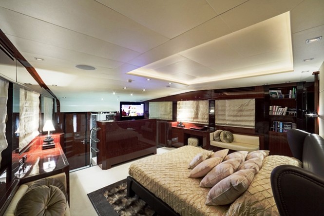 Whispering Angel Yacht (ex Junie II) - Master Cabin Whispering Angel Yacht (ex Junie II) - Master Cabin