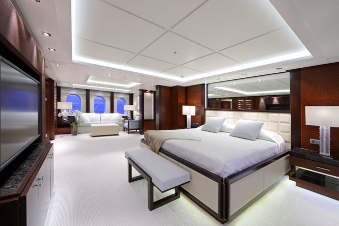 iPad controlled superyacht Solemates - Interior iPad controlled superyacht Solemates - Interior