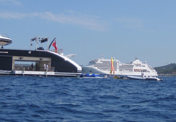 Serene superyacht - water toys Serene superyacht - water toys