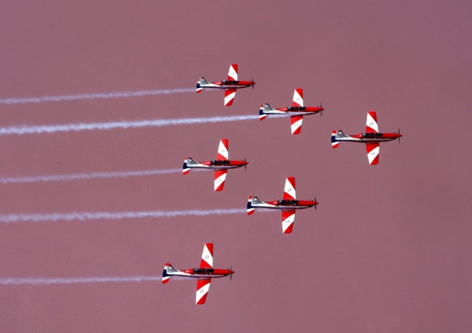 The RAAF Roulettes will be a daily major attraction at the 2012 Gold Coast International Marine Expo The RAAF Roulettes will be a daily major attraction at the 2012 Gold Coast International Marine Expo