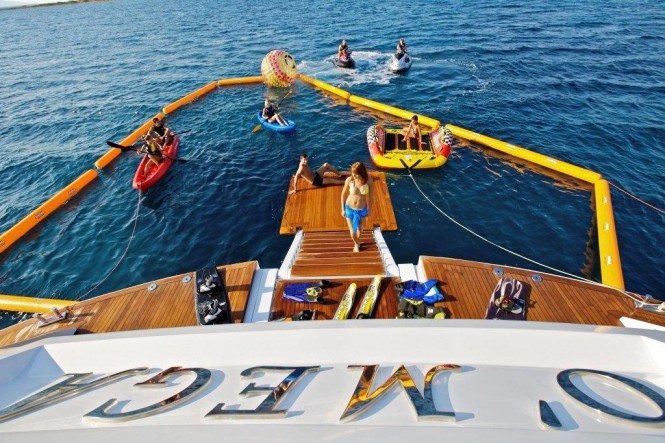 O'Mega Yacht - Toys O'Mega Yacht - Toys
