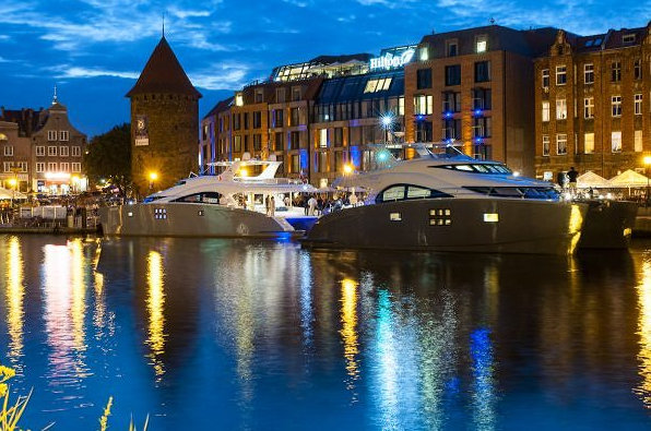 Sunreef’s new luxury yachts SKYLARK and EWHALA revealed at Hilton Hotel in Gdansk