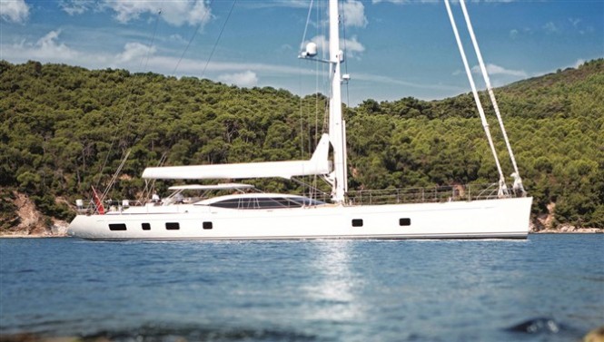 The first Oyster 100 luxury yacht SARAFIN by Dubois among ISS Awards finalists