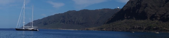 Spectacular charter yacht Drumbeat captured in Hawaii