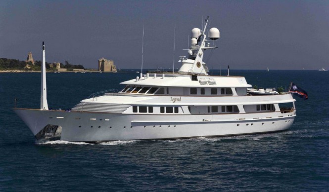 Charter yacht LEGEND – the first Marshall Island registered yacht obtains MLC certification