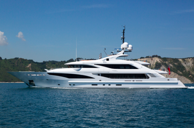 Images of the 50m ISA Yachts PAPI DU PAPI superyacht with interior by Francesco Paszkowski