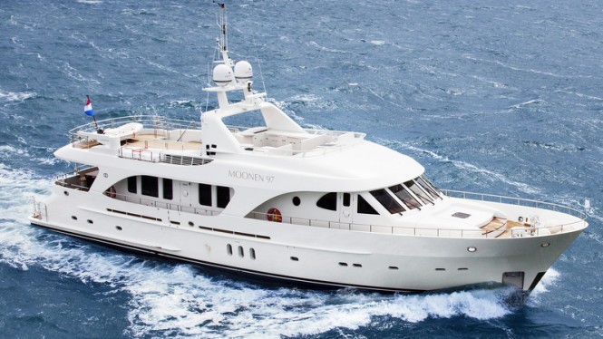 Moonen 97 motor yacht ALASKA nominated as a finalist for the ISS power 24-40m award