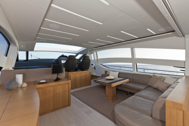 P74 Yacht - Salon P74 Yacht - Salon