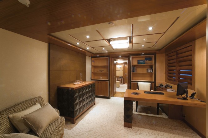 Princess Iolanthe superyacht - Photo courtesy of Mondo Marine Princess Iolanthe superyacht - Photo courtesy of Mondo Marine