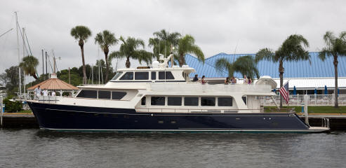 Marlow Yachts LTD receives the 2012 Editor’s Choice Award for Marlow Explorer 97E yacht