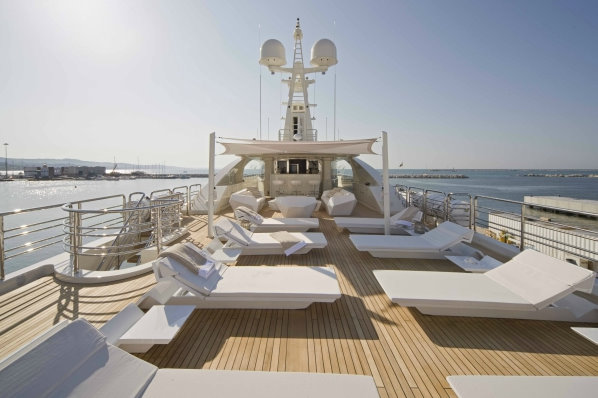 Luxury yacht Darlings Danama - Exterior