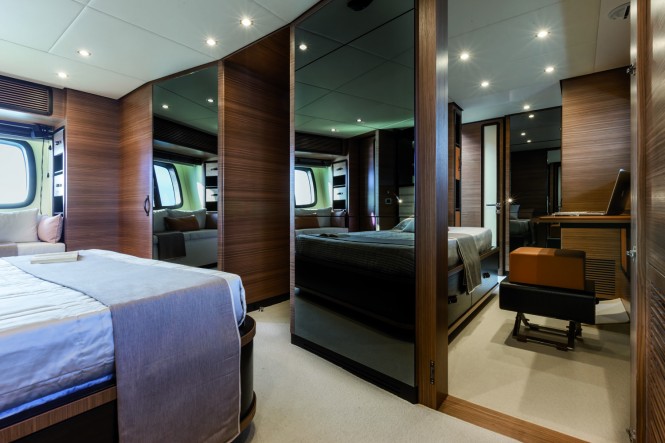 M76 yacht Master Private Studio M76 yacht Master Private Studio