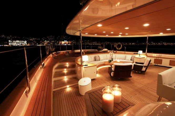 Superyacht SILENCIO - Aft Deck at Night Superyacht SILENCIO - Aft Deck at Night
