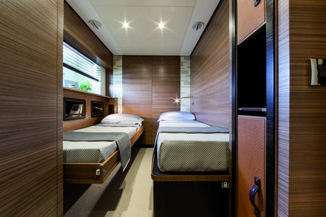 Twin guest cabin - Magellano 76 yacht Twin guest cabin - Magellano 76 yacht