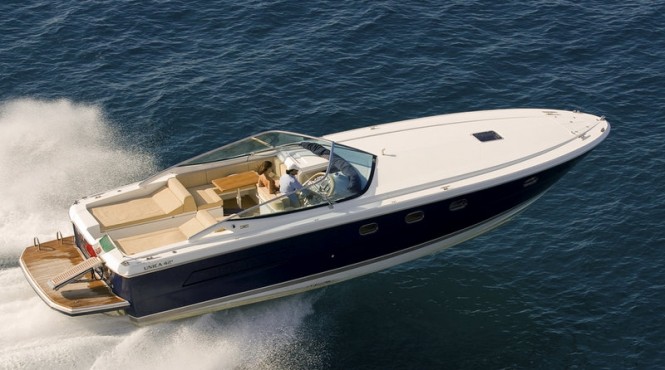 Unica 42' yacht tender - view from above Unica 42' yacht tender - view from above