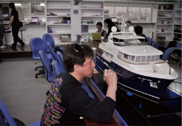 Horizon EP77 yacht stars in Jackie Chan’s new action movie CZ12