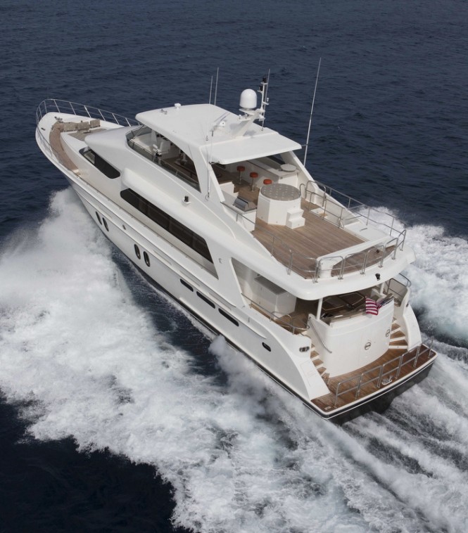 Superyacht Bravo 88' - rear view Superyacht Bravo 88' - rear view