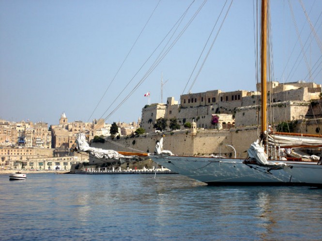 Superyacht Eleonora at Grand Harbour Marina Superyacht Eleonora at Grand Harbour Marina