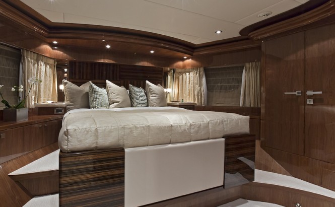 125ft superyacht Gigi II - VIP Cabin 125ft superyacht Gigi II - VIP Cabin