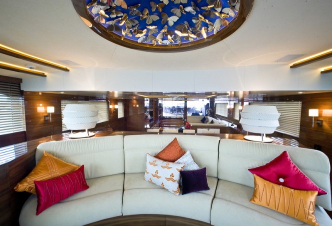 60 Years Yacht - Salon - Observation 60 Years Yacht - Salon - Observation