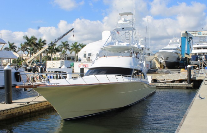 Garlington designed McMullen and Wing sportfish motor yacht JARUCO refitted by Rybovich