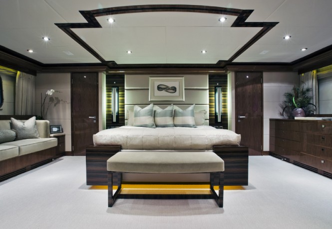 Hargrave 125 RPH Yacht Gigi II - Master Cabin Hargrave 125 RPH Yacht Gigi II - Master Cabin