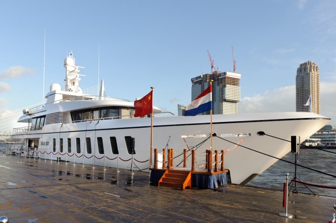 Feadship superyacht BLUE SKY