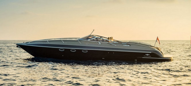 Hunton’s unique customer XRS43 yacht tender destined for Chinese market