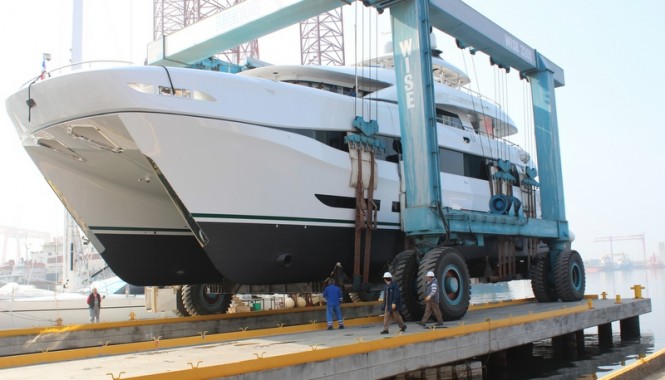 Luxury power catamaran yacht Quaranta for Curvelle Luxury power catamaran yacht Quaranta for Curvelle