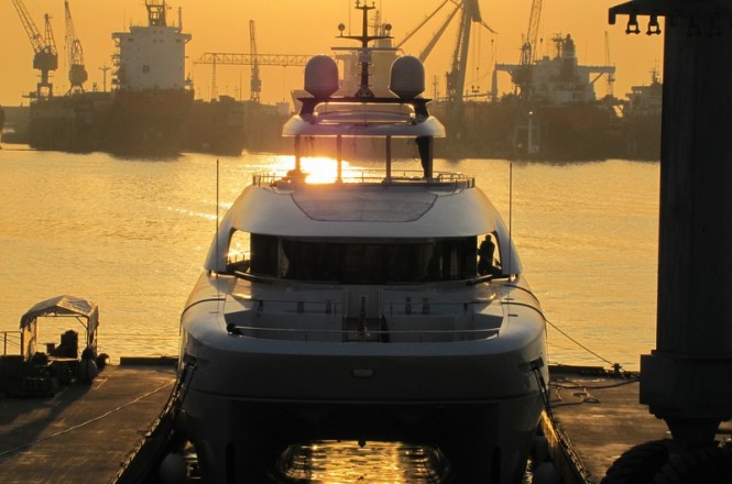 Quaranta Yacht - front view Quaranta Yacht - front view