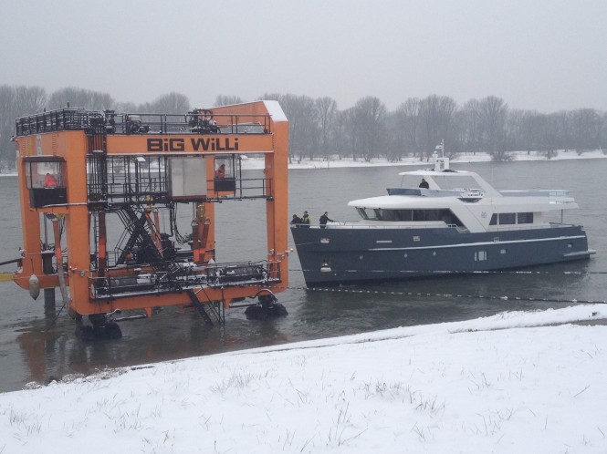 Superyacht Echo 85 approaches 'Big Willi' the travellift that lifts yachts out of the River Rhine Superyacht Echo 85 approaches 'Big Willi' the travellift that lifts yachts out of the River Rhine