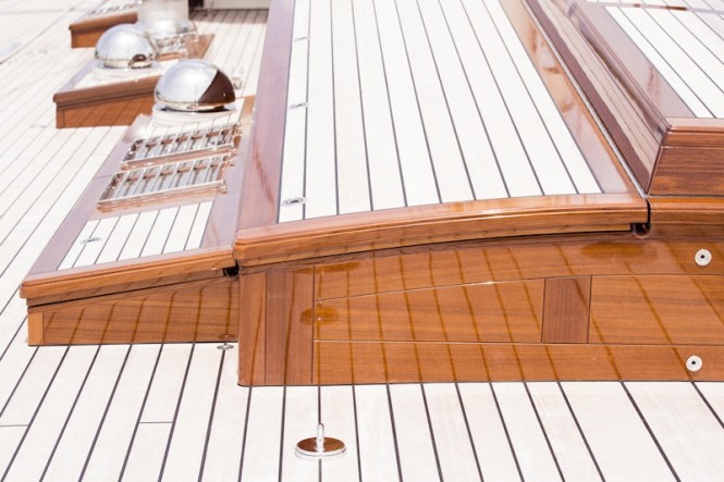 On board Kamaxitha superyacht - Photo by Cory Silken On board Kamaxitha superyacht - Photo by Cory Silken