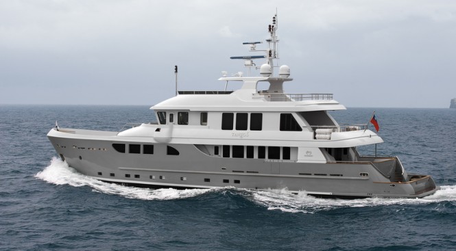 Tango 5 Yacht - side view Tango 5 Yacht - side view