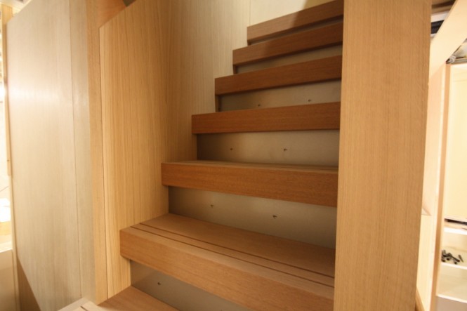 26m superyacht Continental III - Staircase 26m superyacht Continental III - Staircase
