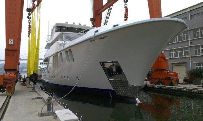 Launch of first Nordhavn 120 Yacht AURORA into test tank
